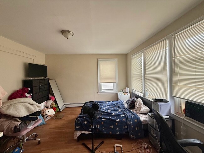 Photo - 167 Davis Ave Unit 2