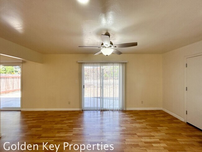Photo - Single Story Home In Cardiff! New Kitchen ...