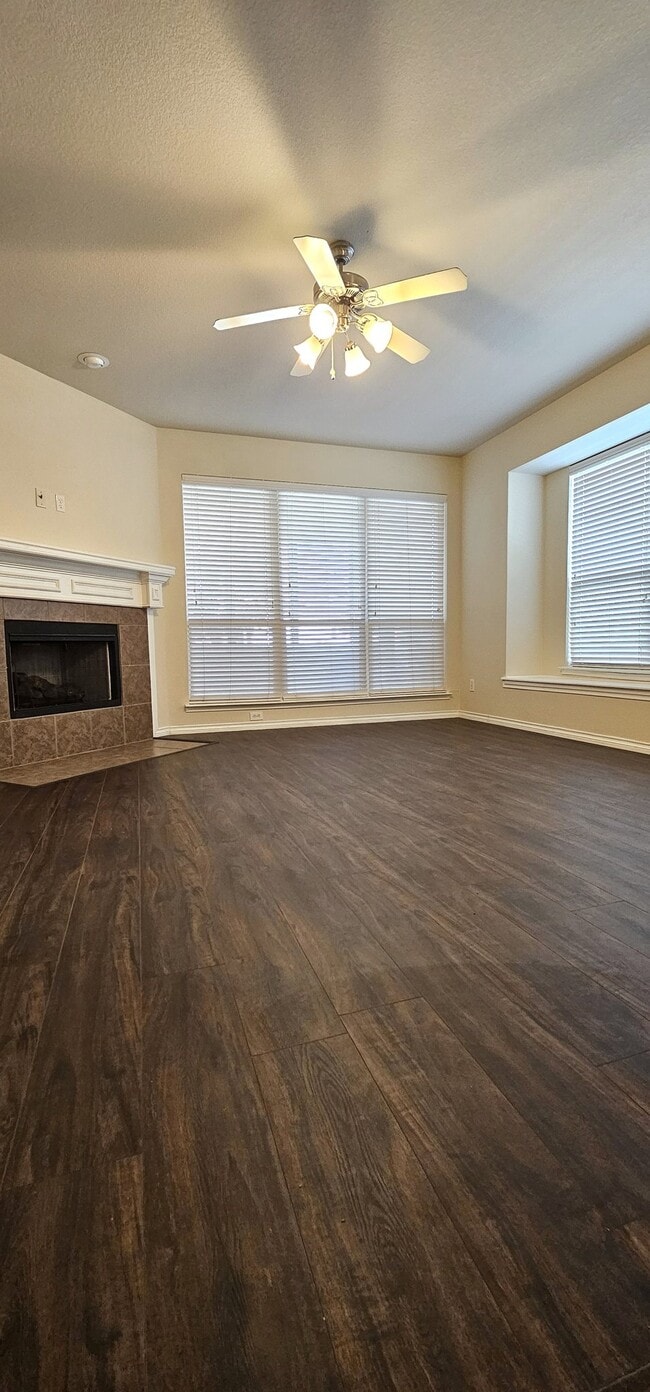 Photo - 1117 Caudle Ln