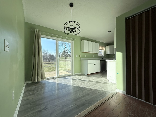 Photo - 5840 Monticello Dr