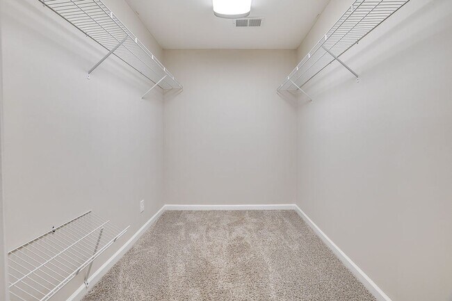 Photo - Freshly Painted 4 Bed Home on Huge Lot wit...