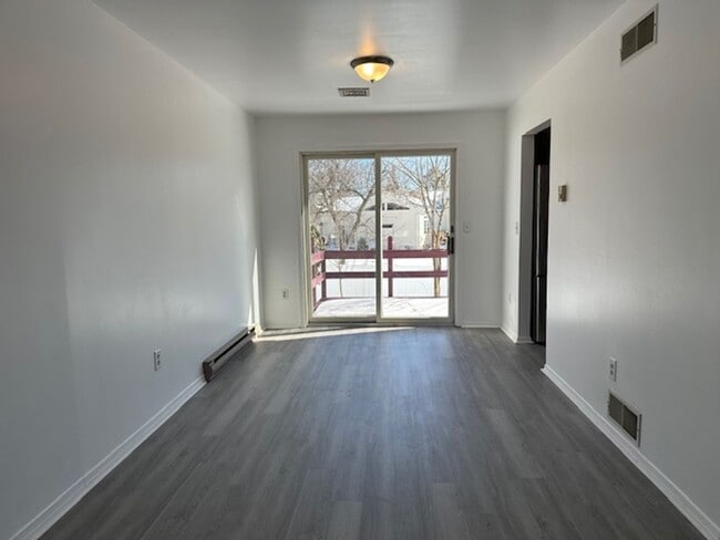 Photo - 2109 Highland Ct