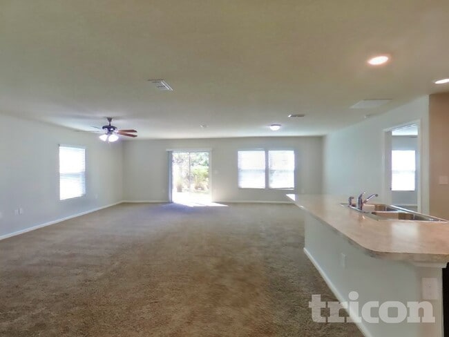 Photo - 2330 Sea Palm Ave