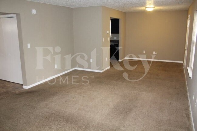 Photo - 4366 Village Trace Ct