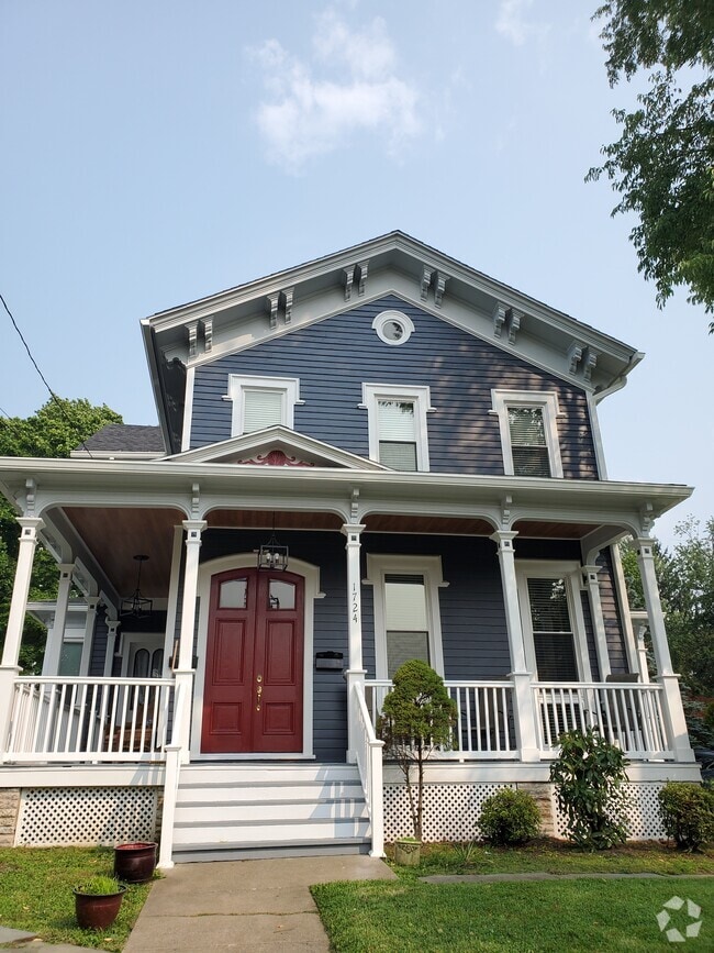 Building Photo - 1724 Monsey Ave Unit 1st floor Rental