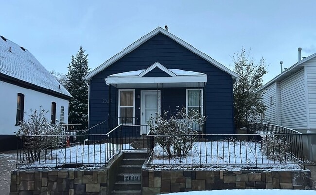 Building Photo - 2019 Adams Ave Rental
