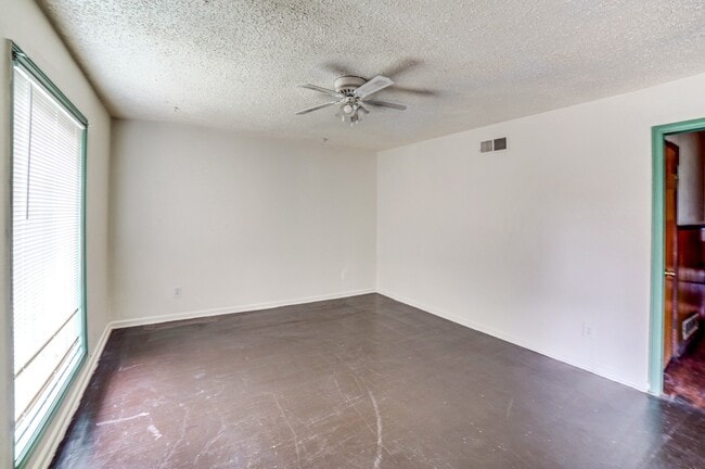 Photo - 4824 N Xanthus Ave