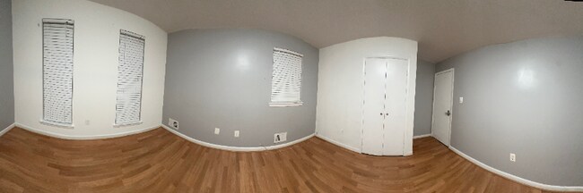 Photo - 8xxx Barrett Rd