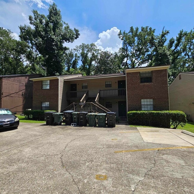 Building Photo - 2927 Woodrich Dr Rental