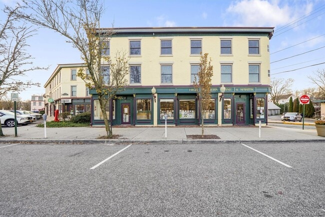 Building Photo - 20 Walker St Unit 1