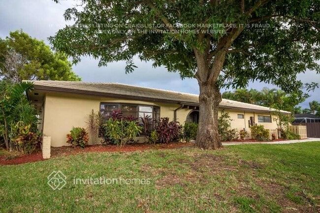 Photo - 1384 SW 14th Ave Casa