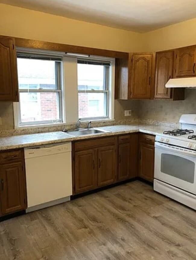 Photo - 39 Olcott St Unit 39