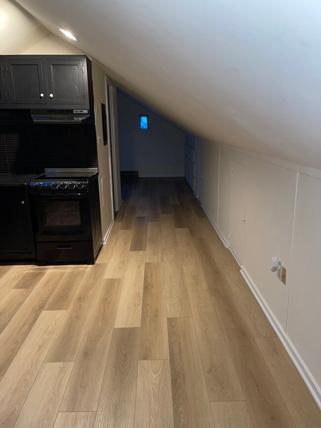 Photo - 12 Ashton St