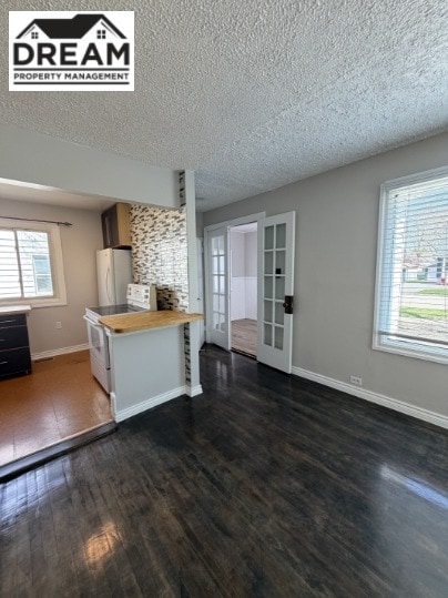 Photo - 117 Walnut Ave S