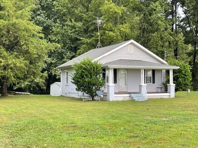 Photo - RENOVATED Cozy Ranch Rental Waiting For You!!