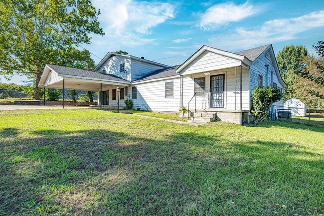 Photo - 1310 E North St