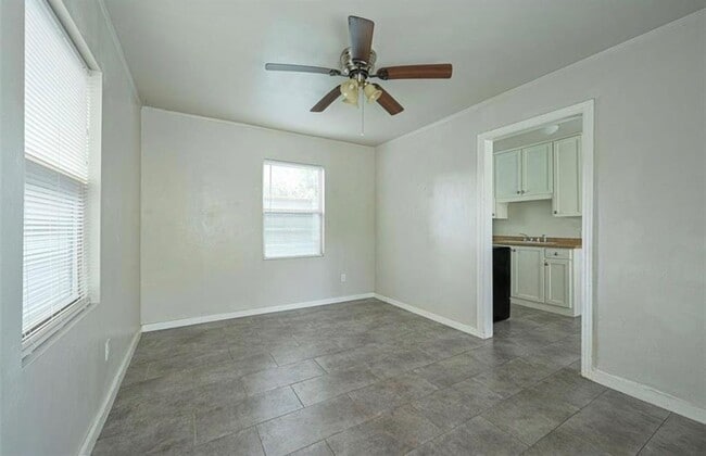 4106 S Shields Blvd Unit C
