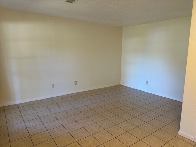 Photo - 1101 Ellen Dr