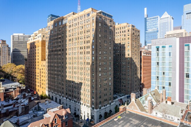 Photo - The Warwick Apartments