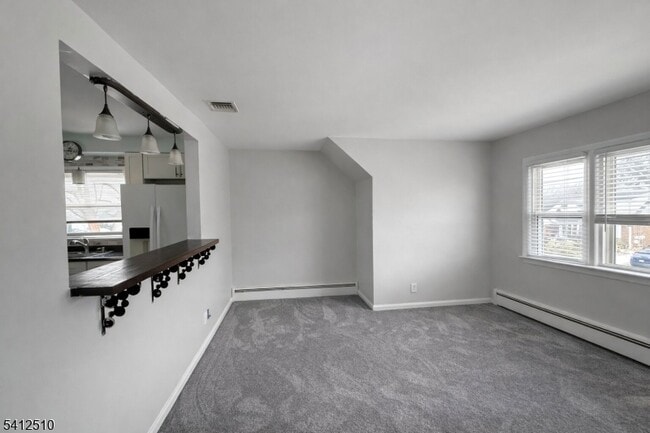 Photo - 174 Sheridan Ave Unit 2