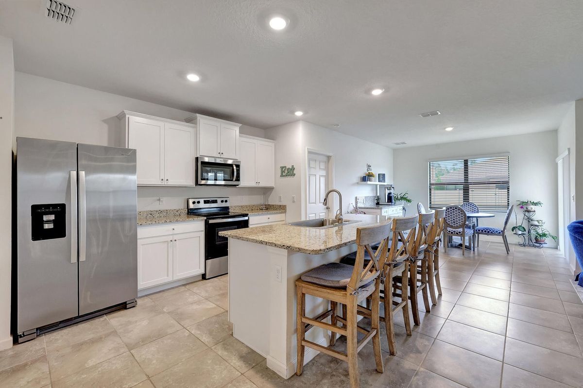 Photo - 6301 NW Northwood Loop House