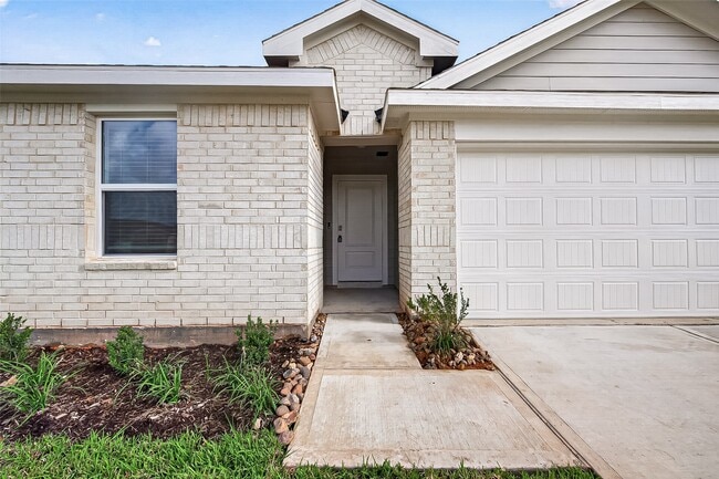 Photo - 31210 Carmelas Landing Dr
