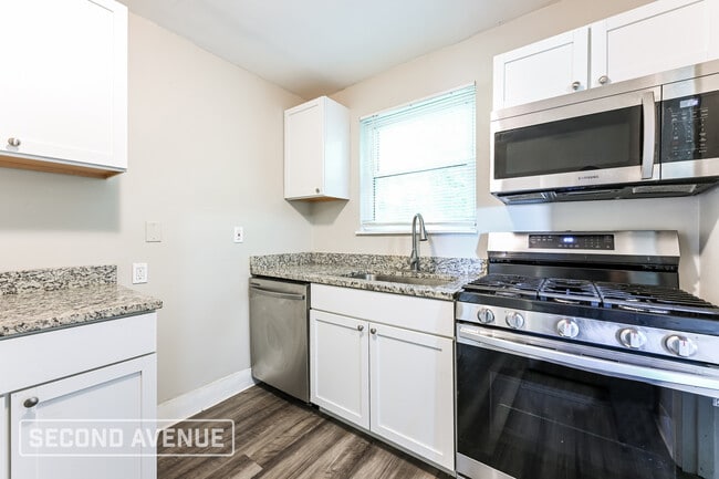 Photo - 3541 York St