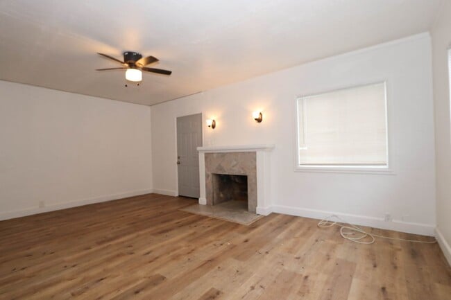 Photo - JV3701 RUBS Unidad 3701