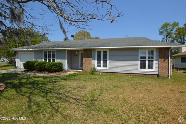 Building Photo - 1104 Massey Ct Rental