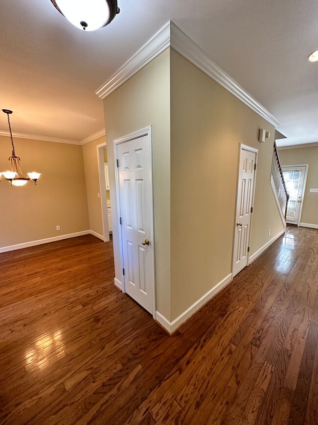 Photo - 1815 Charleston Cir