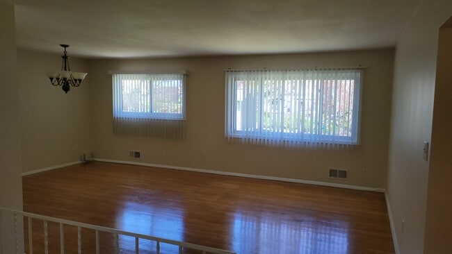 Photo - 7425 Bee Bee Dr