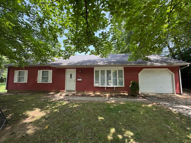 Photo - 805 Southmoor Dr House