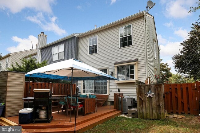 Photo - 6563 Old Carriage Dr