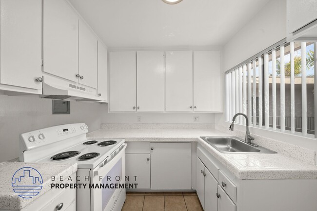 Photo - 1261-1281 Rosecrans Ave.