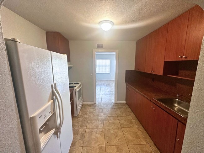 Photo - 400 Opa-Locka Blvd Casa