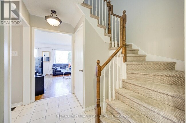 Photo - 5305 Glen Erin Dr
