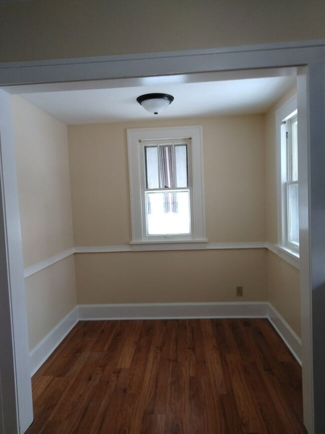 Photo - 619 Brown Ave