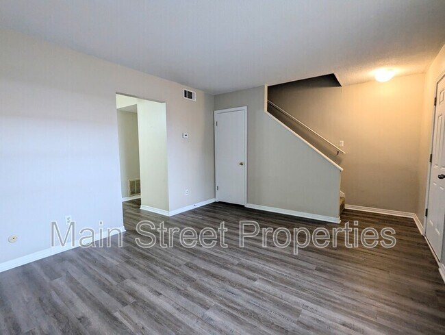 Photo - 6220 Lanier Dr