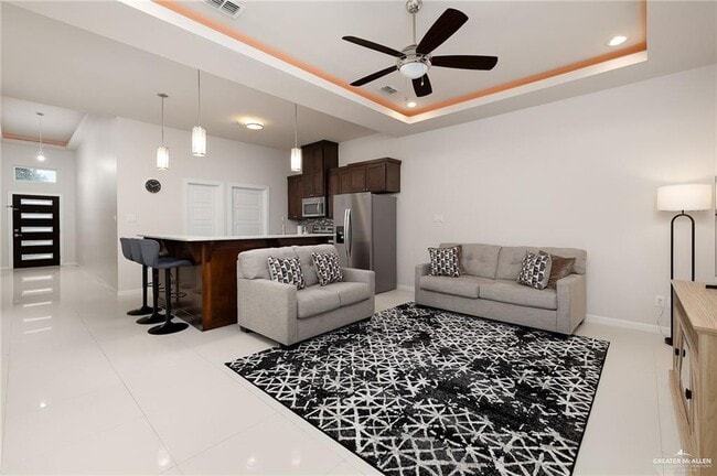 Photo - 13 N 51st St