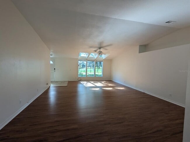 Photo - 4947 Mitchell Rd