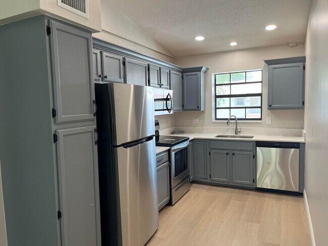 Photo - 315 Palmwood Pl Unit 2170