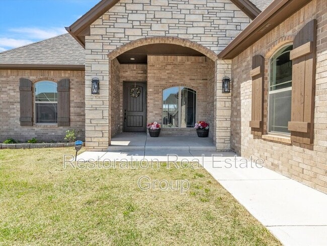 Photo - 1027 Kimberlin Ln