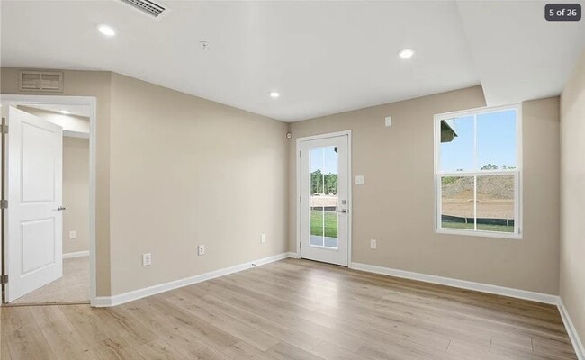 Photo - 509 Portal Dr