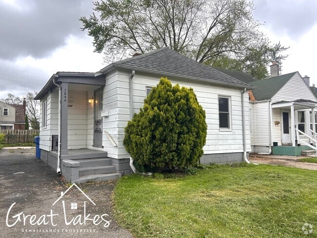 Building Photo - Beautiful 2 Bedroom 1 Bathroom now availab... Rental
