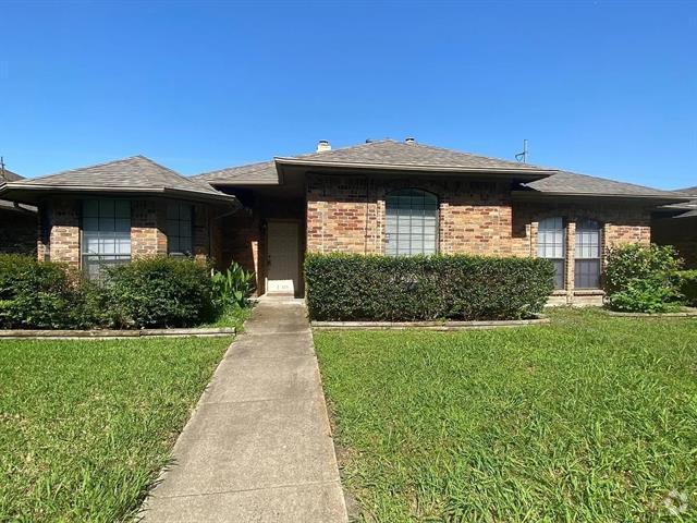 Building Photo - 13110 Fall Manor Dr Rental