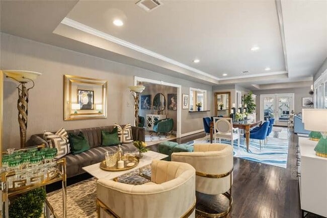 Photo - 1534 Glourie Dr
