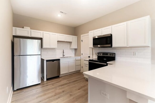 Photo - 1643 S Limuel Cir