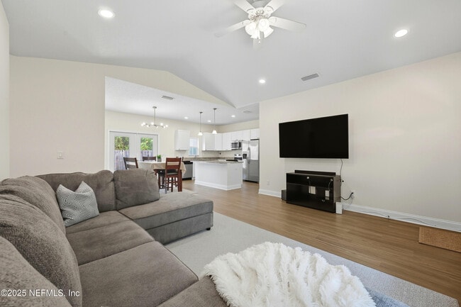 Photo - 1168 Wycoff Ave