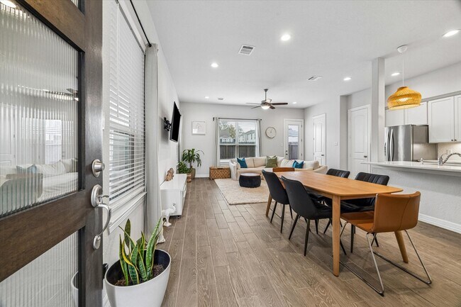 Photo - 1514 Canter Bayou Way