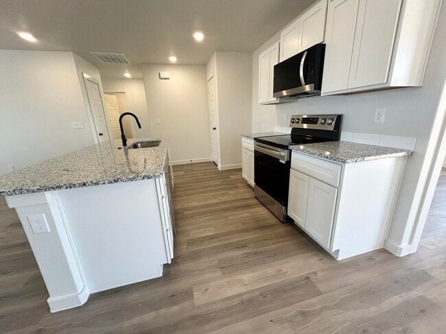 Photo - 13822 Fremont Ave